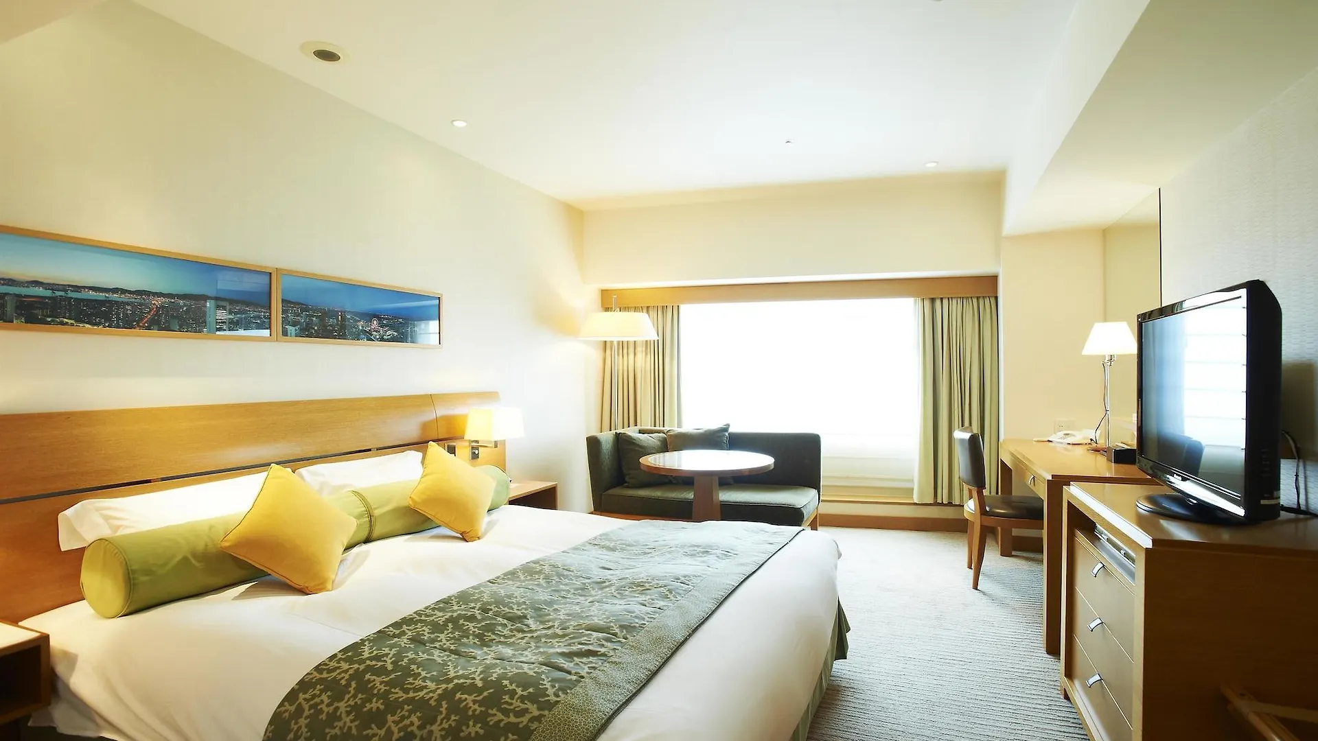 Kobe Portopia Hotel